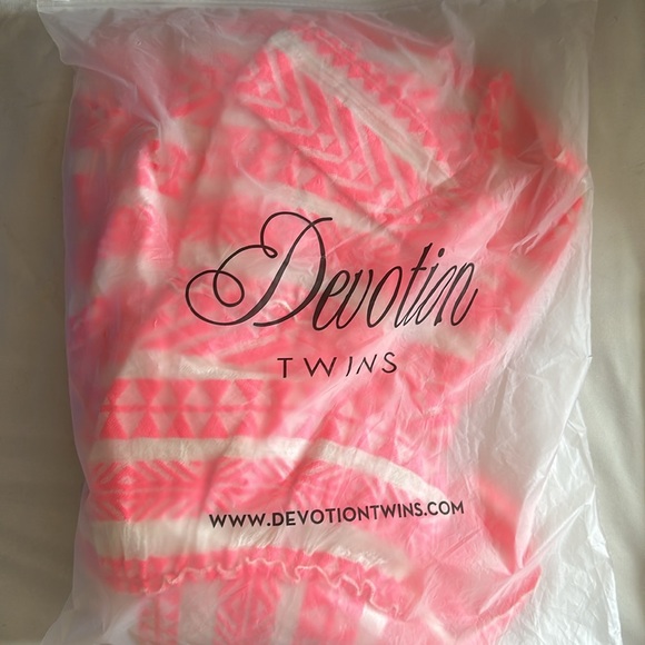 NWT DEVOTION TWINS Short ELLA Cotton MIni Dress Medium Petite MP Rose Neon Pink - Picture 9 of 11